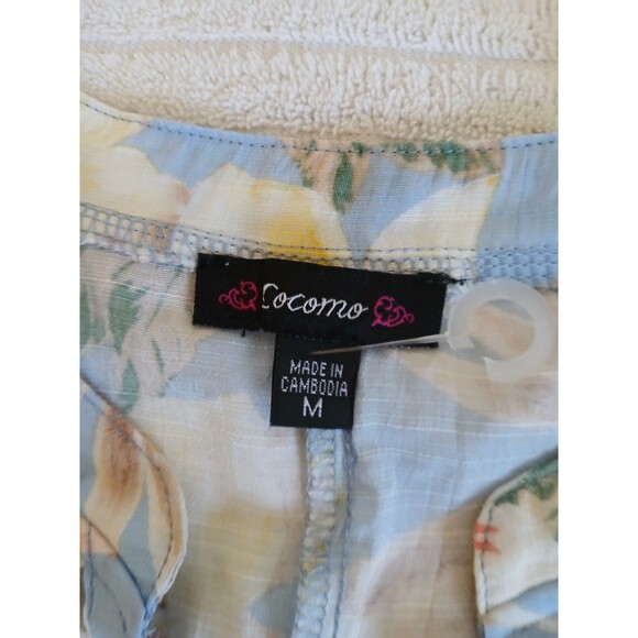 Cocomo Womens Blouse Top Size Medium Blue Floral Pleated Popover Flutter Sleeve - Picture 13 of 14